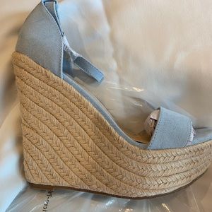 NWT JustFab Blue High Wedge Heel US 8.5